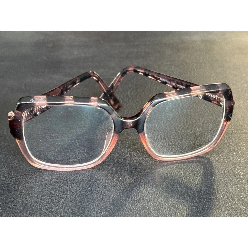 bebe eyeglasses feature